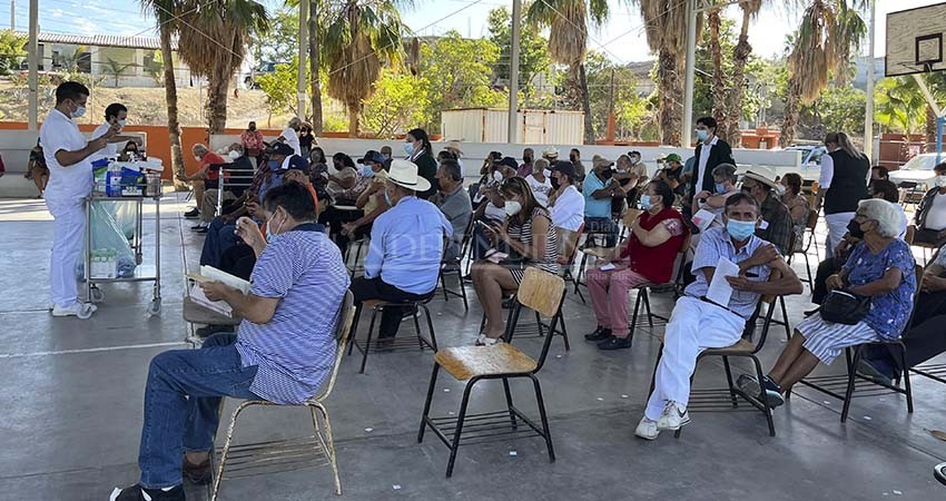17 mil adultos mayores es la meta de aplicación de tercera dosis contra el Covid-19 en Los Cabos