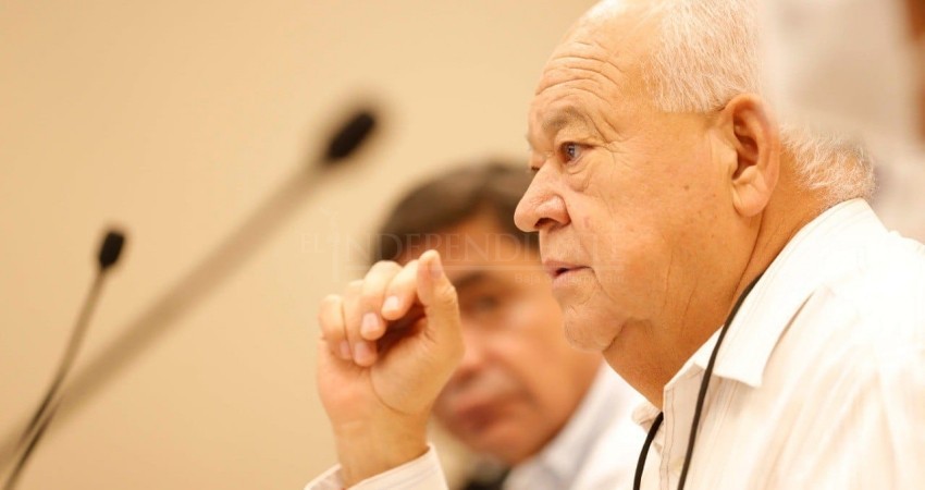 Sin endeudar al estado, pagamos bonos navideños: Víctor Castro Cosío