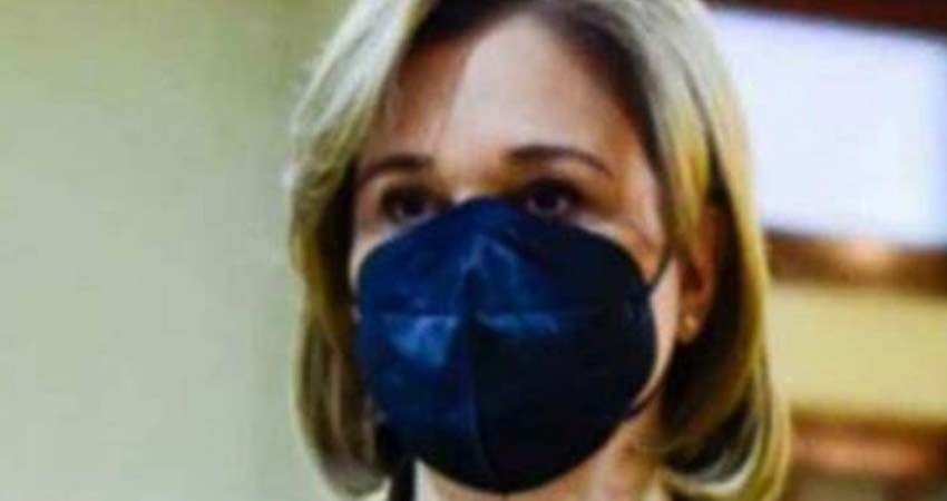 Gobernadora de Chihuahua da positivo a covid-19