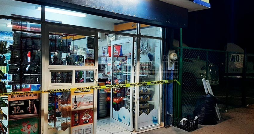 Empleado de Modelorama  es despojado del dinero de las ventas