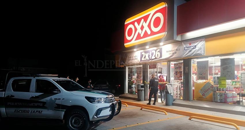 ¡No opriman botón de pánico; esto es un asalto! 