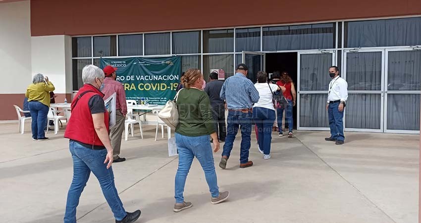 Menos del 8 % de la comunidad en UABCS no han recibido vacuna contra COVID: encuesta