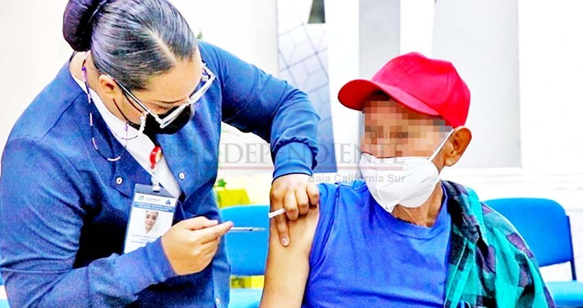 Más de 85 mil personas en BCS han recibido vacuna de refuerzo contra Covid