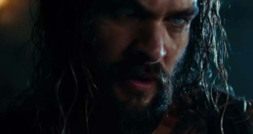 Jason Momoa sube bastante de peso tras divorcio y perocupa a fans