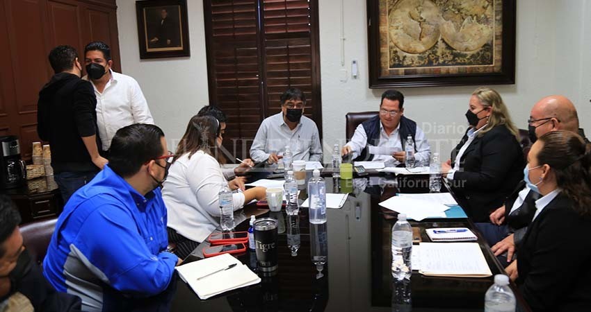 Refrenda alcaldía Los Cabos disposición para acuerdos en beneficio de colaboradores del municipio
