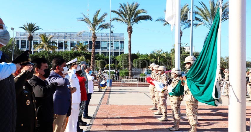 Conmemoran en BCS el 105 aniversario de la Constitución Política Mexicana