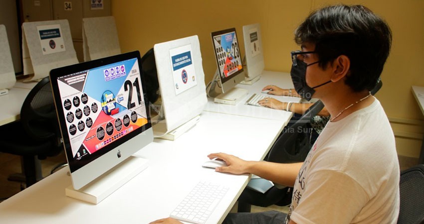 Cerca de 600 estudiantes de la UABCS resultaron beneficiados con becas de exención al pago semestral