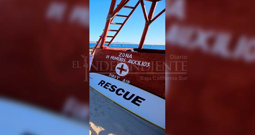 Refuerzan capacitación a salvavidas de Zofemat Los Cabos en primeros auxilios