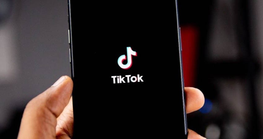 Anuncian investigación contra TikTok por daño a los niños