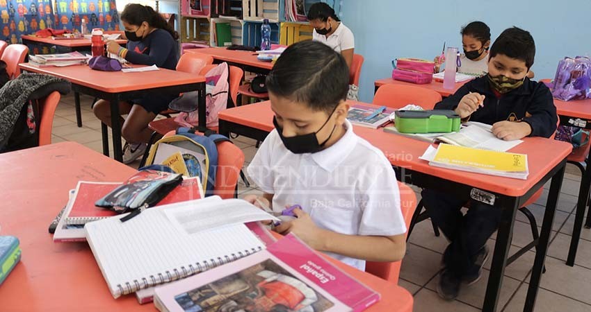 Sube a 100 mil, presencialidad de alumnos de educación básica en BCS