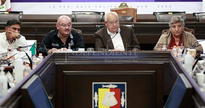 Instalan mesa de negociación gobiernos y sindicato de burócratas de BCS