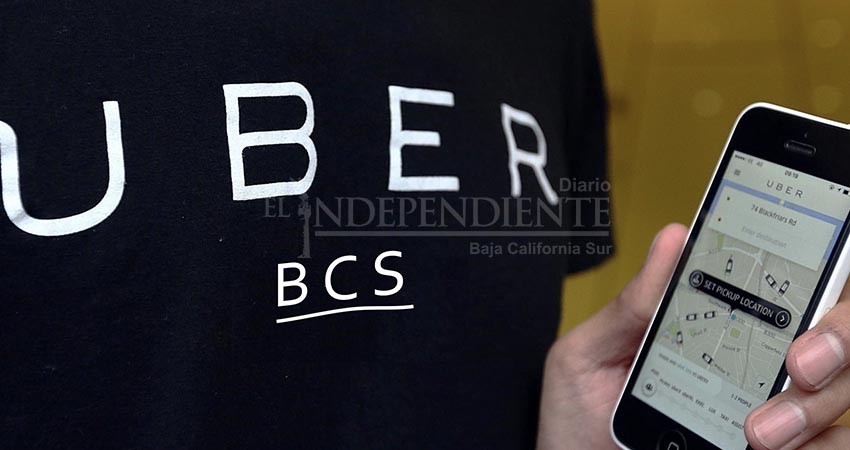 Continúa debate entre ciudadanos por servicios de Uber y taxistas