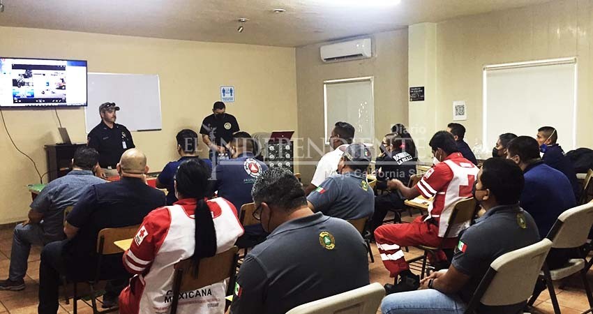 Rescatistas y paramédicos de BCS firman convenio con escuela de paramédicos de Estados Unidos