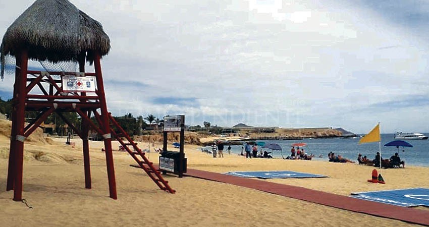 Playas de Los Cabos tendrán presencia de rescatistas acuáticos durante las vacaciones de Semana Santa
