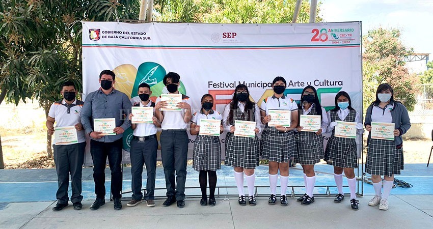 Culmina CECYTE festivales municipales de arte y cultura