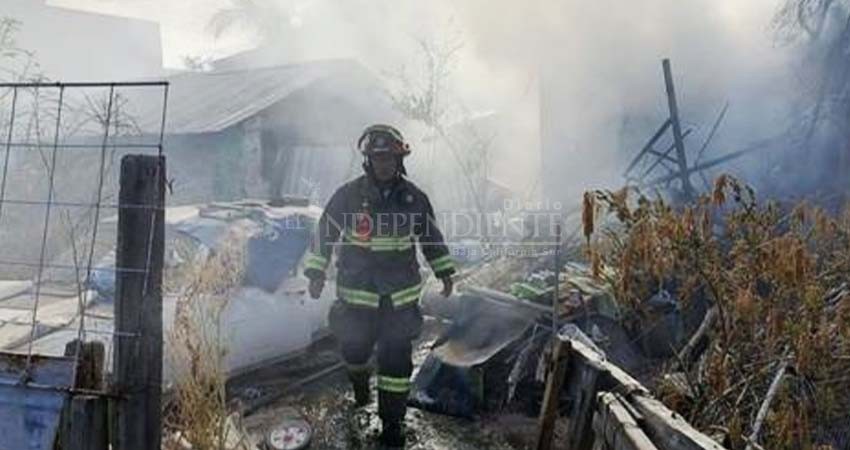 Incendio deja sin vivienda a septuagenario
