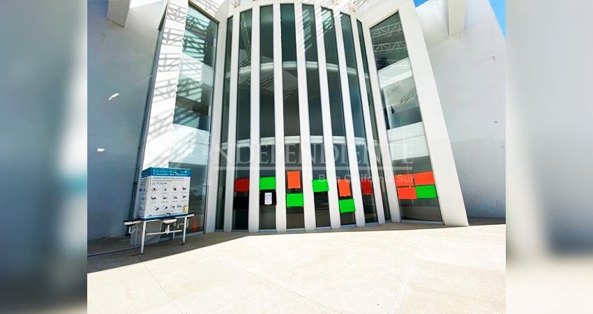 "No a la utilidad laboral sin sueldo", exigen trabajadores del  Poder Judicial en Los Cabos