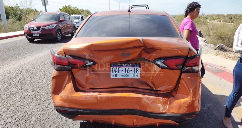 No hacer alto, no guardar distancia e invasión de carril, principales causas de accidentes en La Paz