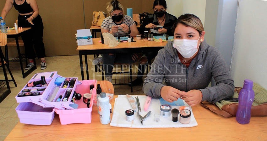 Llama SSA a no dejar de usar el cubrebocas, en especial durante vacaciones de Semana Mayor