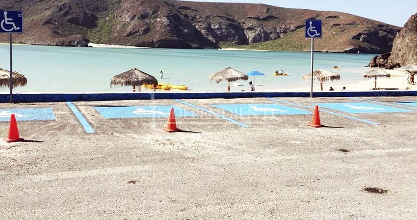 Bañistas de Balandra solo tienen 3 horas para el disfrute del balneario