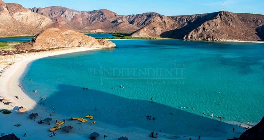 Piden a hoteleros  advertir a visitantes de Los Cabos sobre la alta demanda y restricciones en Playa Balandra