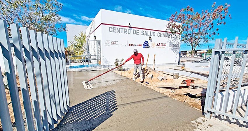 Rehabilitan 35 centros de salud y unidades médicas de BCS