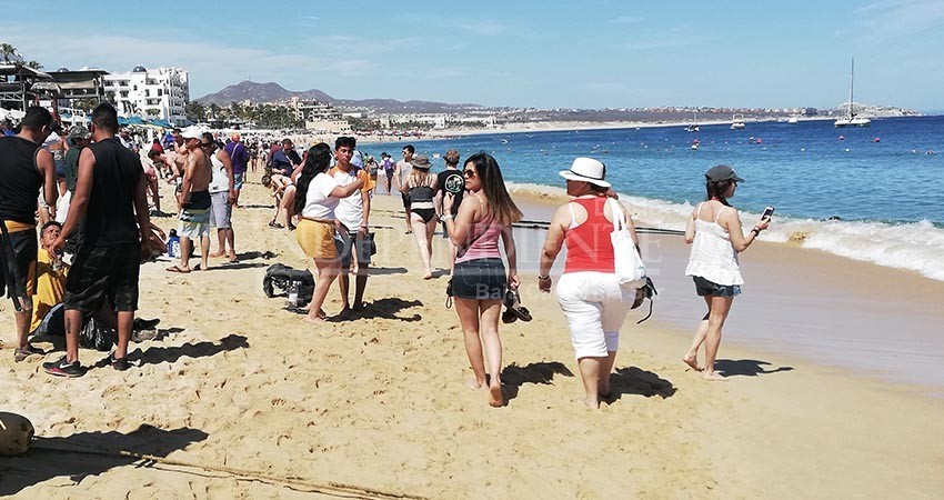 Alrededor de 100 mil turistas pasaron vacaciones de Semana Santa en Los Cabos