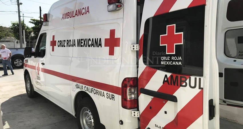 A punto de la tragedia; infante se lesiona en la cabeza con cuchillo