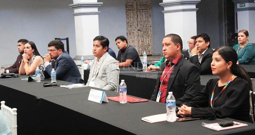 Presente Juventud Municipal La Paz en Congreso Nacional de Institutos