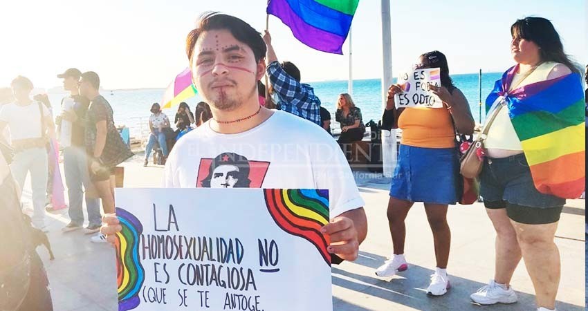 LGBT+ sudcaliforniana se una a las expresiones internacionales contra la discriminación