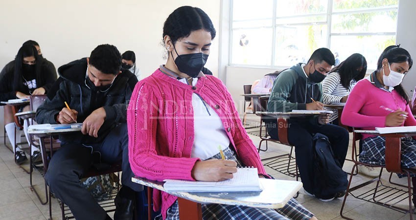 117 mil estudiantes en BCS celebrarán su día este 23 de mayo