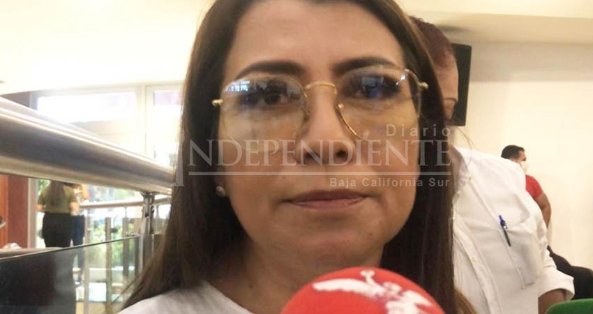 No estoy en contra de la adopción homoparental: Lupita Saldaña