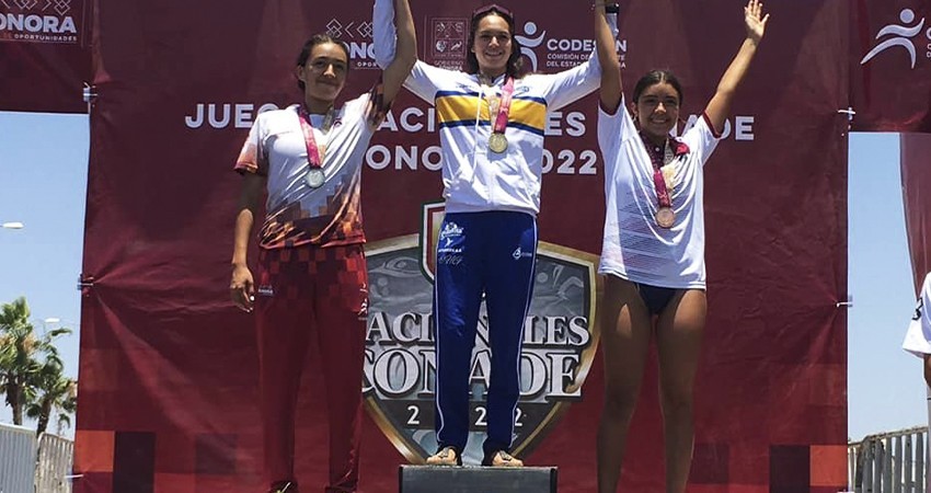 Histórica medalla de bronce en Triatlón Sudcaliforniano