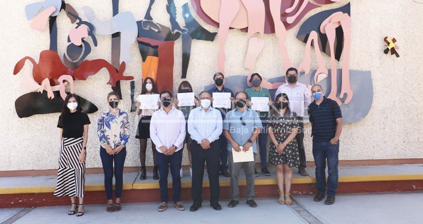 Premia UABCS trabajos ganadores de su concurso de ensayo “Luis Alberto González Sotomayor”