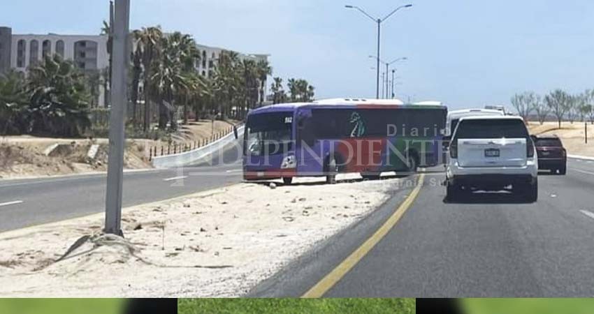 Continúan denuncias por imprudencias de transporte público en Los Cabos