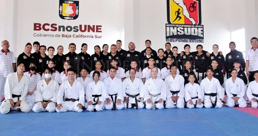 Inicia la actividad del karate en los JNC2022
