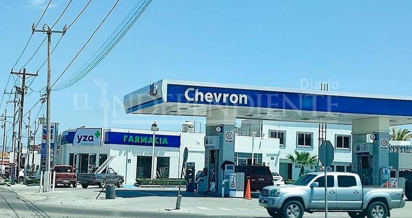 Investigan asalto a gasolinera en Camino Real
