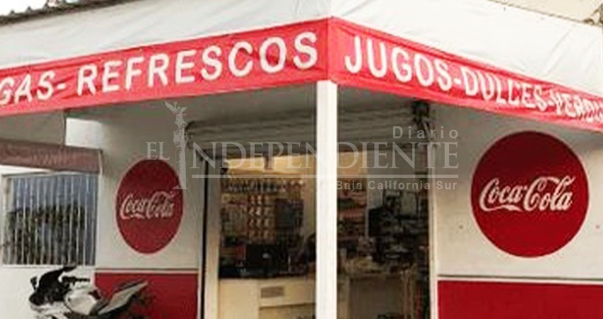 Roban 3500 pesos de tienda de abarrotes