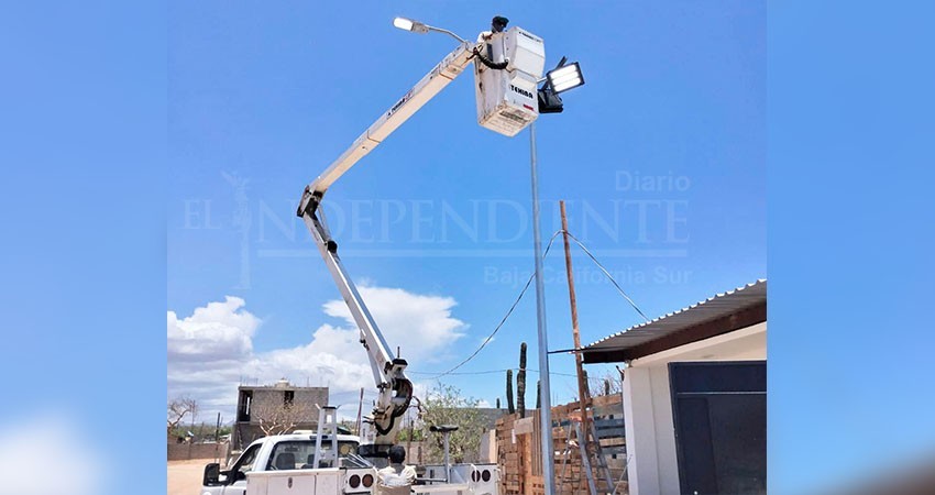 Más de 2 mil nuevas luminarias se han instalado en la delegación de CSL