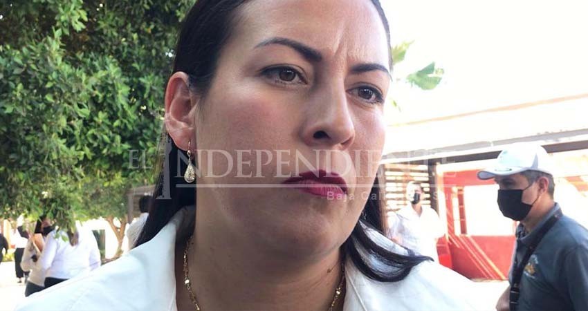 Utilizan 200 mil litros de agua potable en obras de terracería y pavimentación