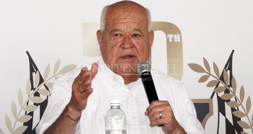 Ya no entraré polémicas con el obispo: Castro Cosío