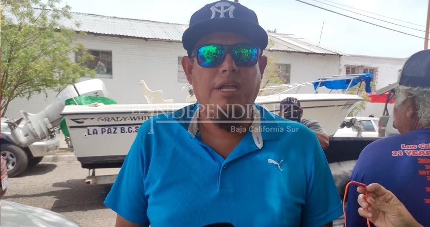 Con lanchas y remolques bloquean delegación de Semarnat en BCS