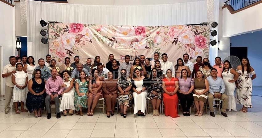 Se casaron en Matrimonios Colectivos 16 parejas