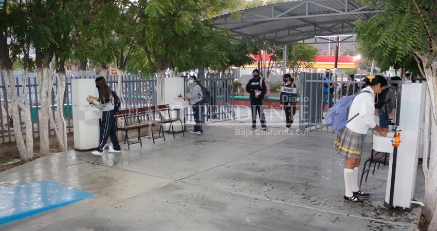 Hoy regresan a las aulas más de 145 mil estudiantes de nivel básico en BCS