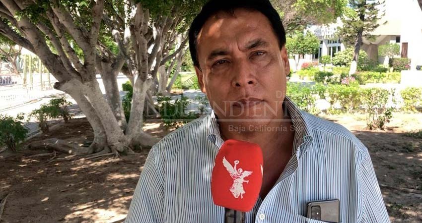 Que reconsidere Castro Cosío la sede de su informe: PRD