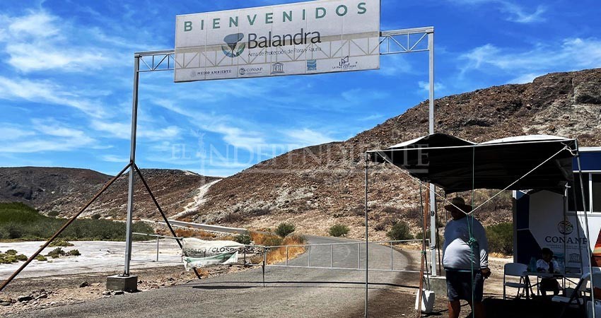 A 3 semanas del derrame de combustible continua cerrada Balandra