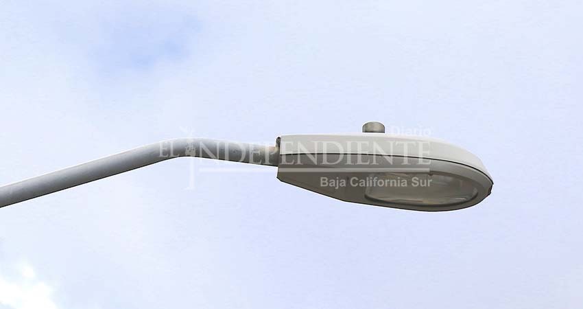 Más de 8 mil luminarias instaló recientemente el Ayuntamiento en distintas colonias y sectores de Los Cabos