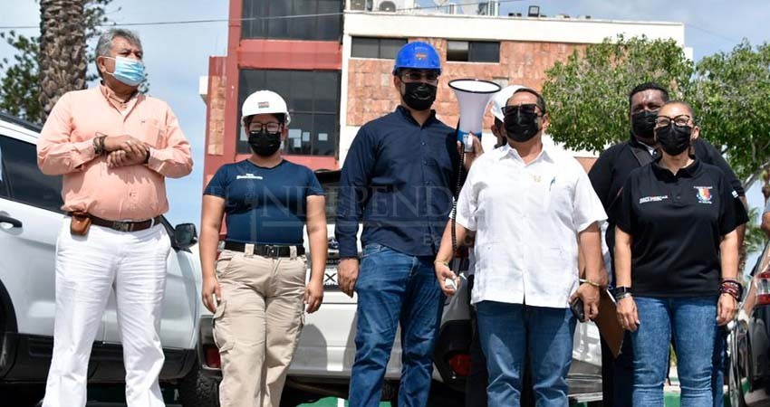 Realizan trabajadores del Congreso BCS simulacro de sismo