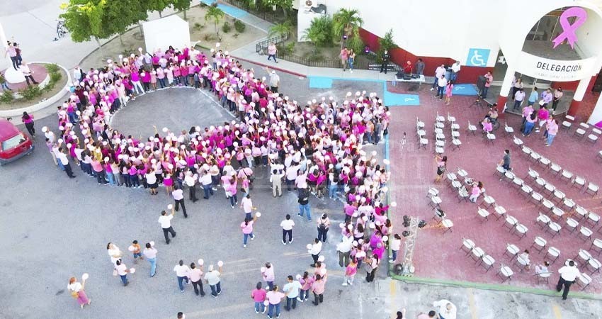 En el mes de la sensibilización de la lucha contra el cáncer de mama, se reforzarán las acciones preventivas