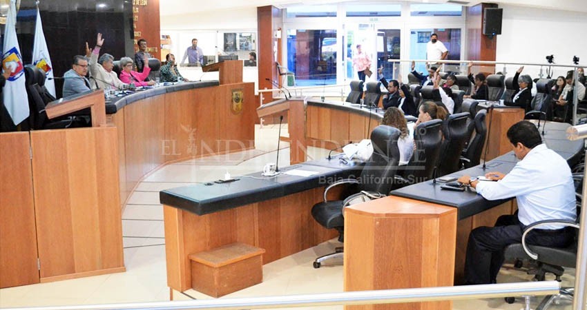 Elige el Congreso a María Esthela Petit Cabrera como ganadora de la Medalla María Dionisia Villarino Espinoza